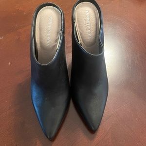 Kenneth Cole Black Mules